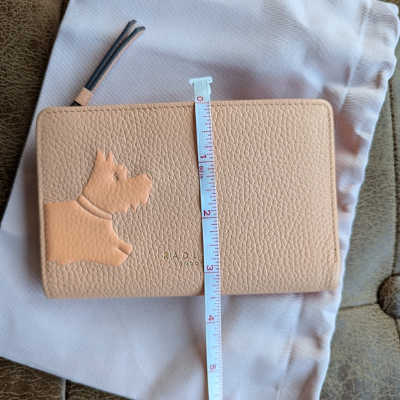 RADLEY LONDON medium bi-fold wallet in Grapefruit - Picture 6 of 14